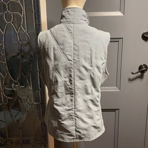 Columbia vest